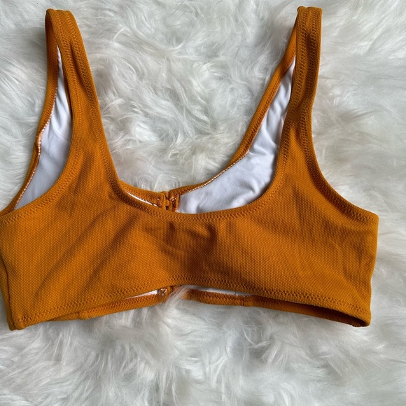 Cupshe Mustard Yellow bikini Top size M - Picture 6 of 8